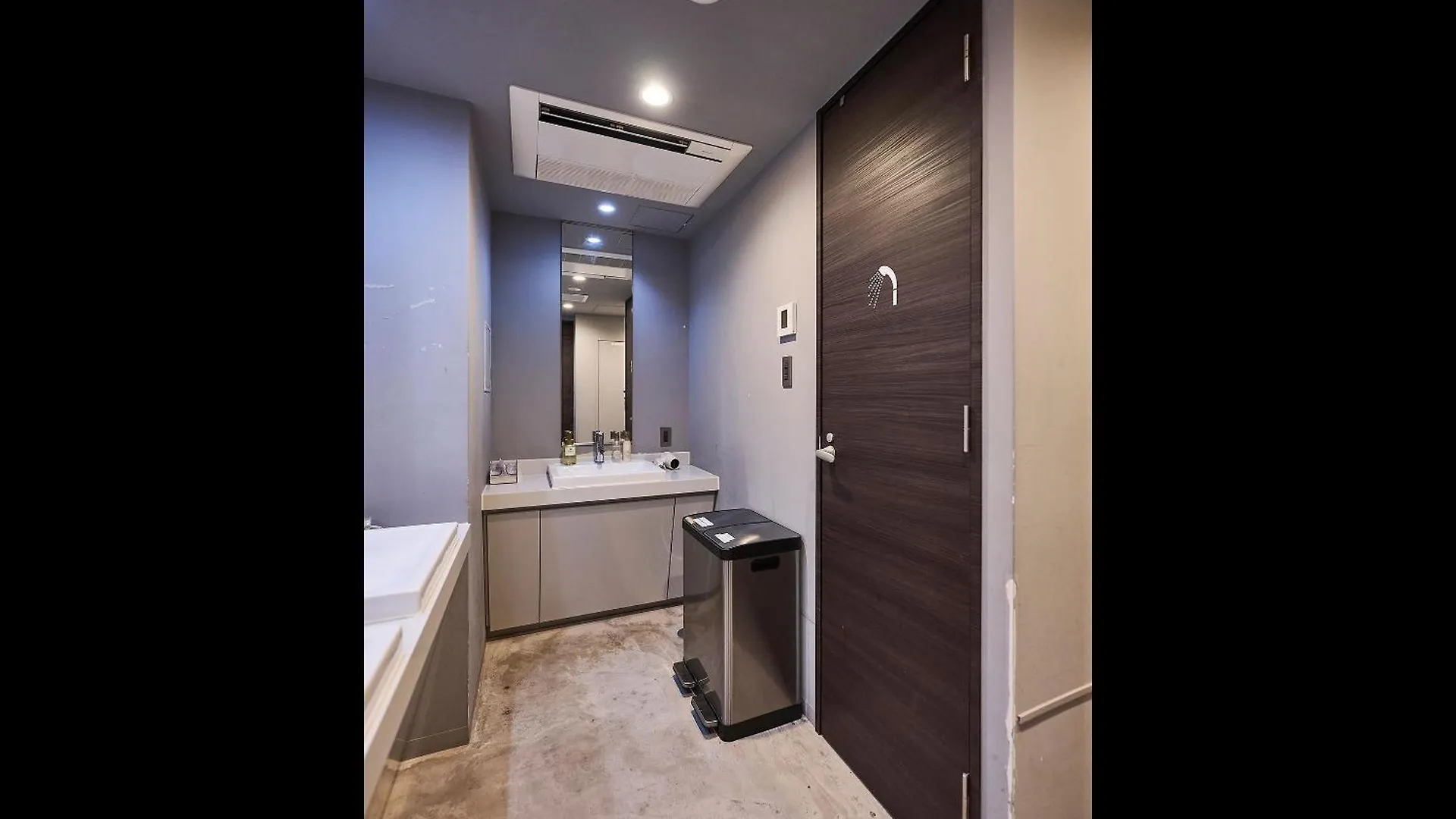Hotel Plus Hostel Tokyo Akihabara 0*,  Japão